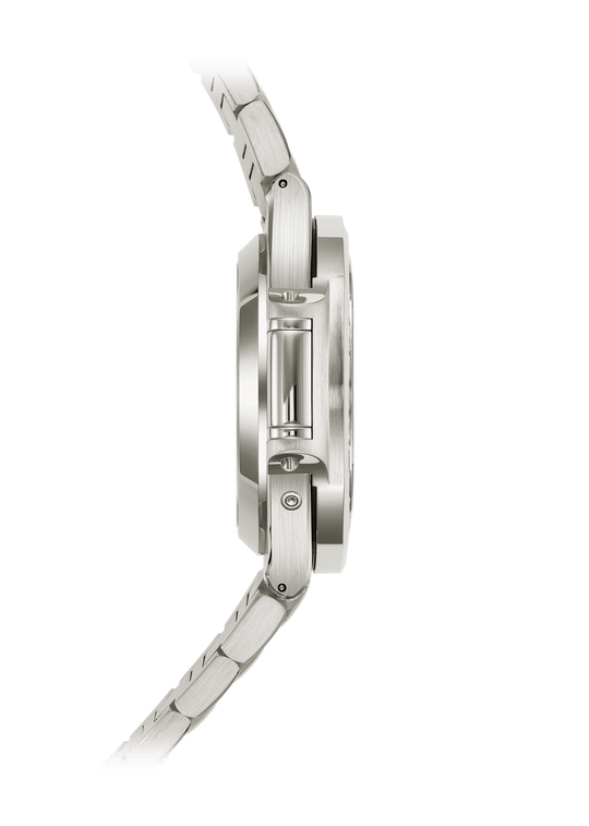 NS. HAUTE JE. - BLACK AND WHITE GOLD view 4